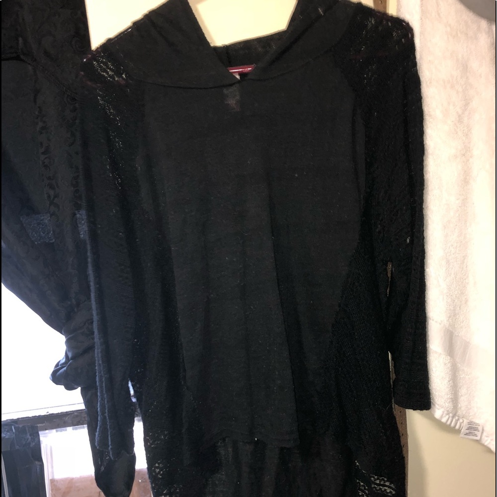 Quarter Sleeve W hood
